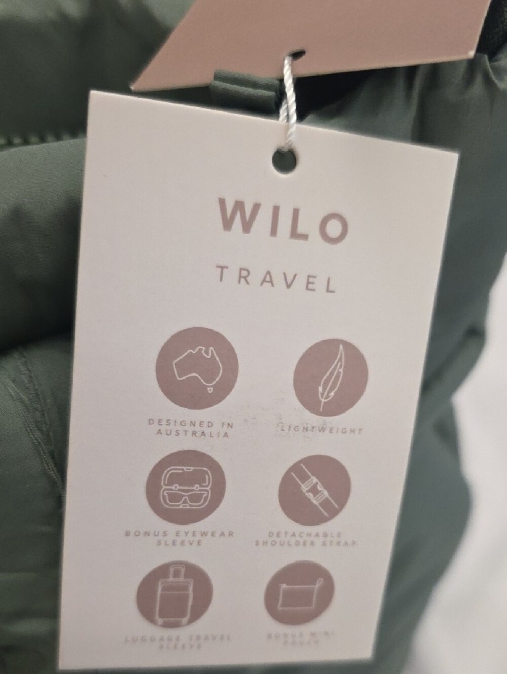 Wilo Travel JAD Front Pocket Travel Tote Sage Green MSRP $118 NWT - Picture 14 of 15